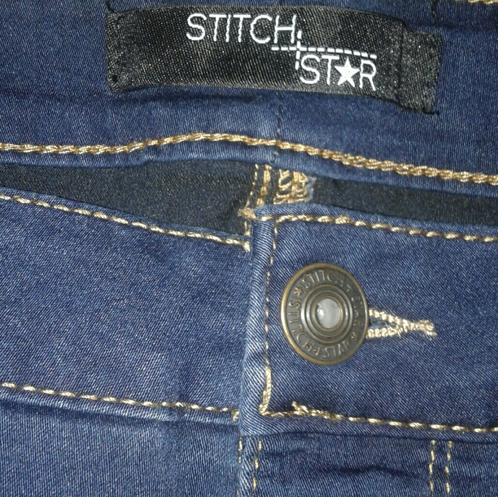 Capris - Picture 8 of 8